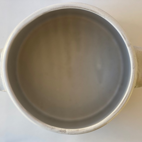 Mid-Century 1960s West Bend Bean Pot With Fork and Measuring Spoon Pattern - Picture 3 of 12